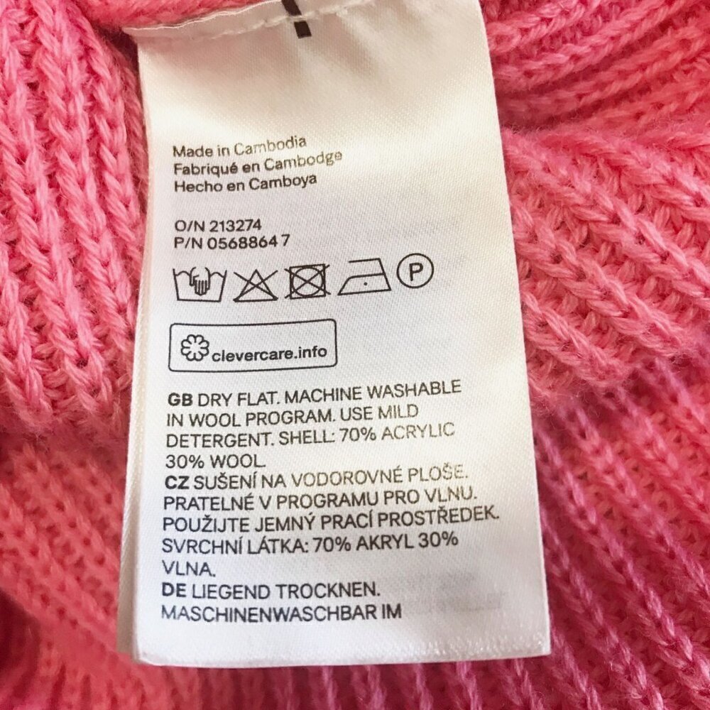 H&M pink deep V neck sweater, size S - Picture 4 of 7